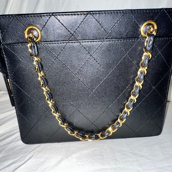 CHANEL Vintage Black Quilted Leather CC 1997-1999 Lagerfeld Purse - Picture 2 of 8